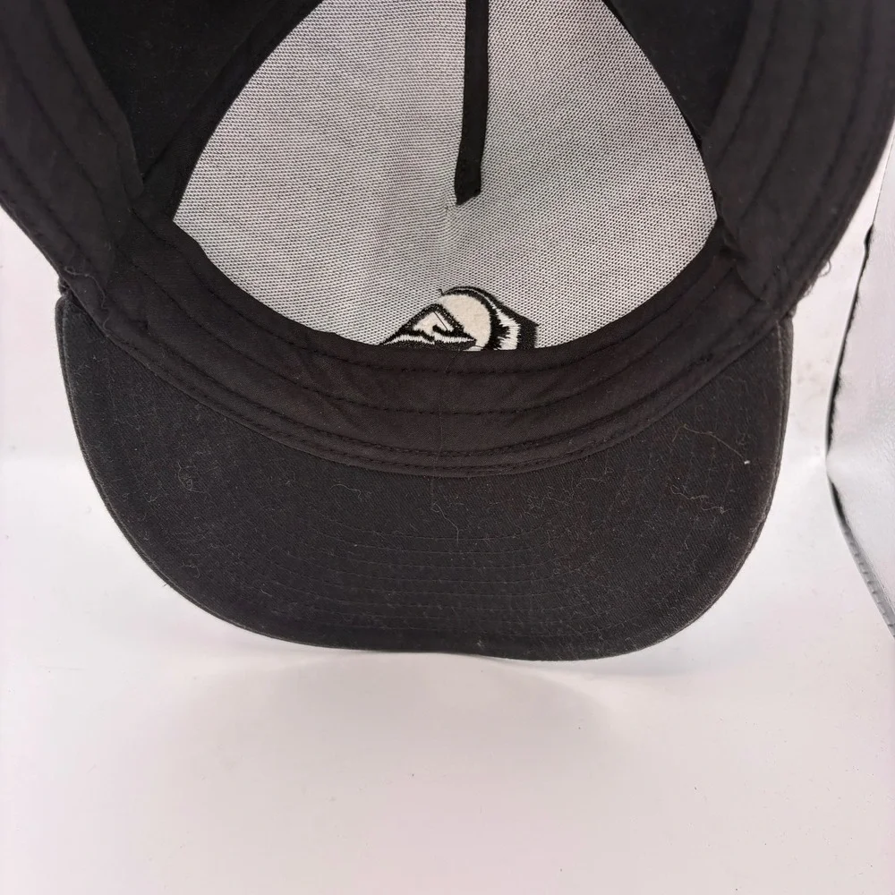 Quiksilver Snapback Hat Black Olive Green Embroidered Logo 55cm‎ Trucker Cap